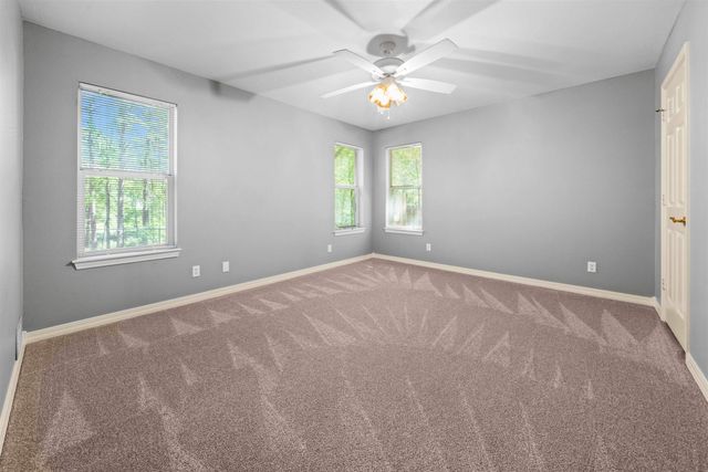 1804 W Lake Dr., Gladewater, TX 75647