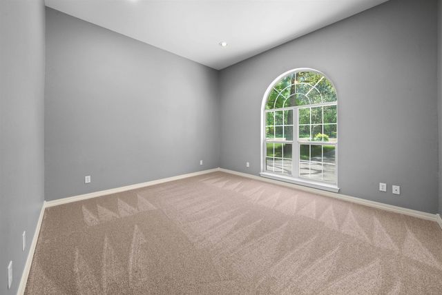 1804 W Lake Dr., Gladewater, TX 75647