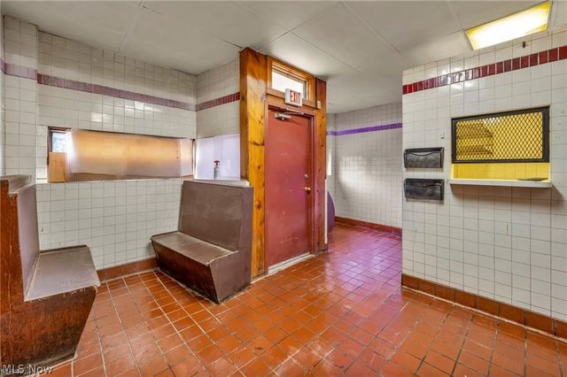 1755 Oberlin Avenue, Lorain, OH 44052