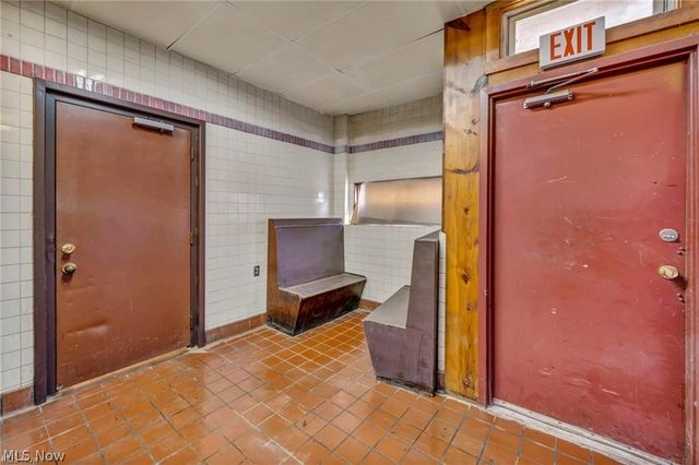 1755 Oberlin Avenue, Lorain, OH 44052