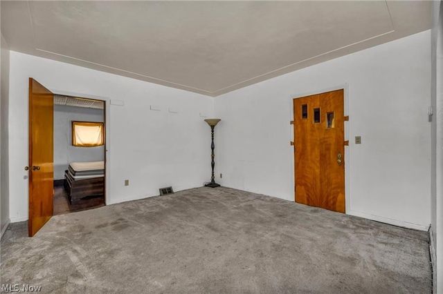 1755 Oberlin Avenue, Lorain, OH 44052