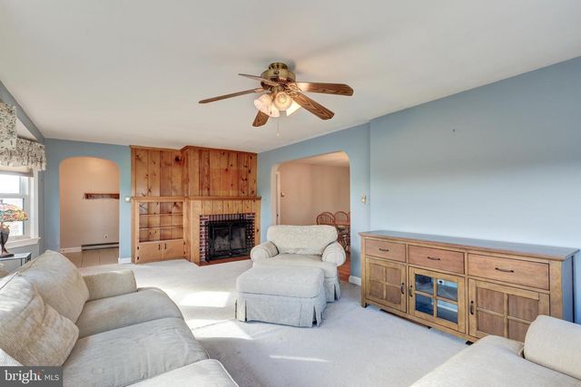 16617 FREDERICK, Mount Airy, MD 21771