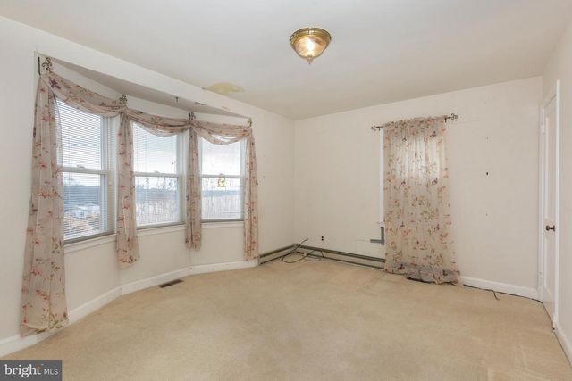 16617 FREDERICK, Mount Airy, MD 21771