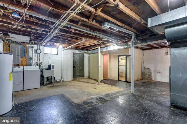 16617 FREDERICK, Mount Airy, MD 21771