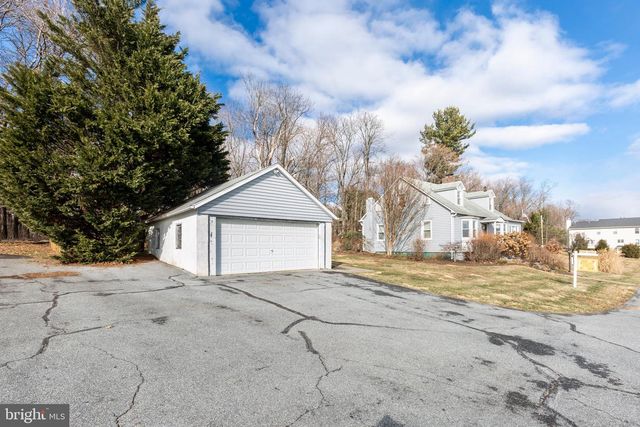 16617 FREDERICK, Mount Airy, MD 21771