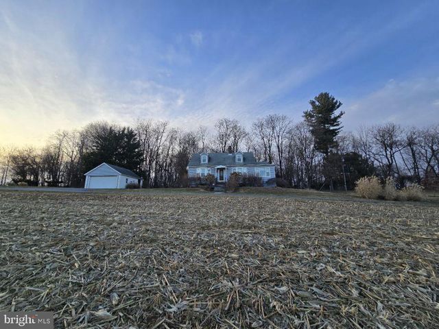 16617 FREDERICK, Mount Airy, MD 21771