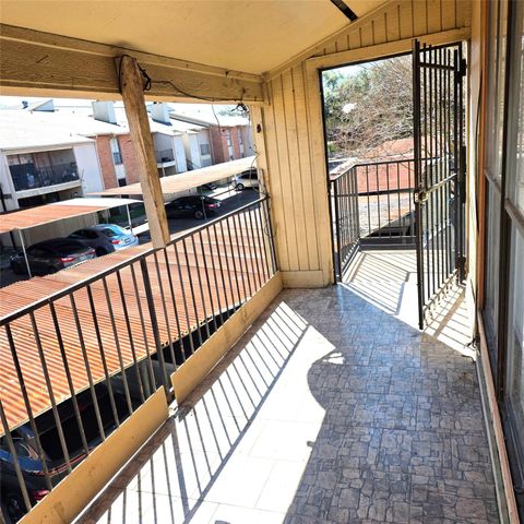 10100 S Gessner Road 202, Houston, TX 77071