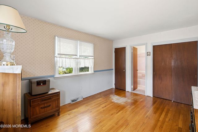 839 Regency Court, Toms River, NJ 08753