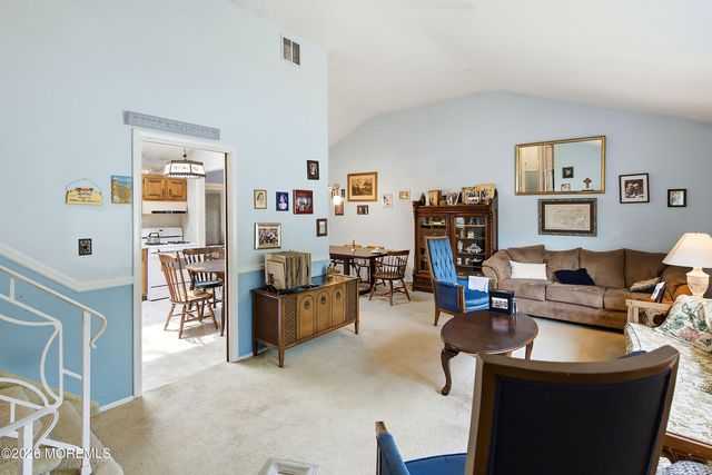 839 Regency Court, Toms River, NJ 08753