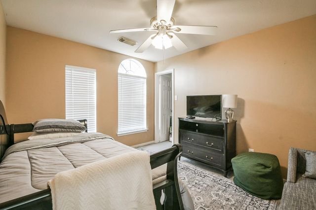 8623 Rose Garden Drive, Houston, TX 77083