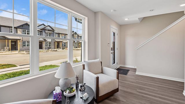513 E 120th Place, Crown Point, IN 46307