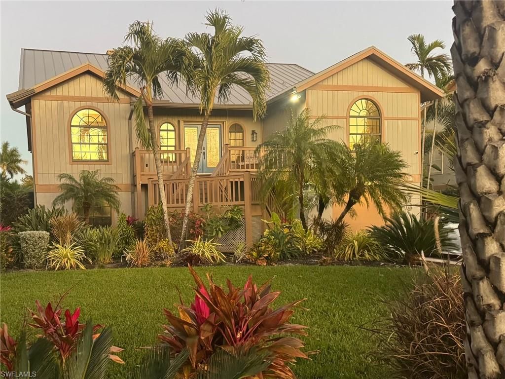 1126 Harbour Cottage CT, SANIBEL, FL 33957 — exterior