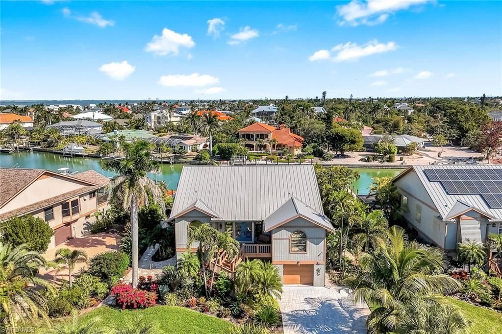 1126 Harbour Cottage CT, SANIBEL, FL 33957 — photo 4