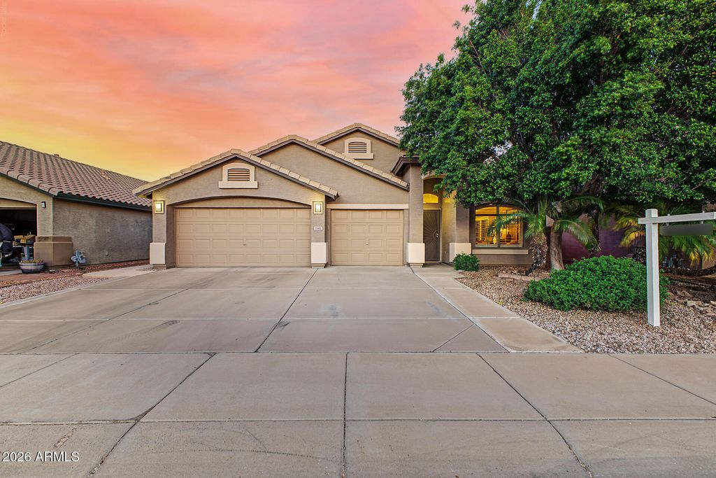 2345 N 112TH Lane, Avondale, AZ 85392 — photo 2