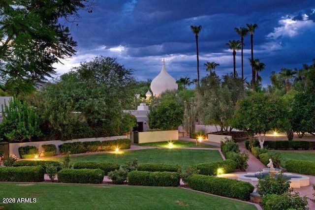 5101 N CASA BLANCA Drive 30, Paradise Valley, AZ 85253