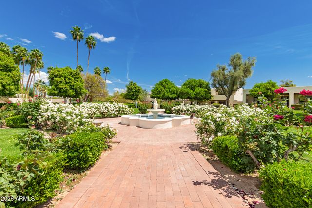 5101 N CASA BLANCA Drive 30, Paradise Valley, AZ 85253