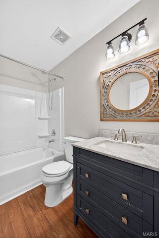 3273 Cog Wheel Station, St Charles, MO 63301