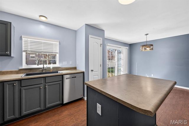 3273 Cog Wheel Station, St Charles, MO 63301