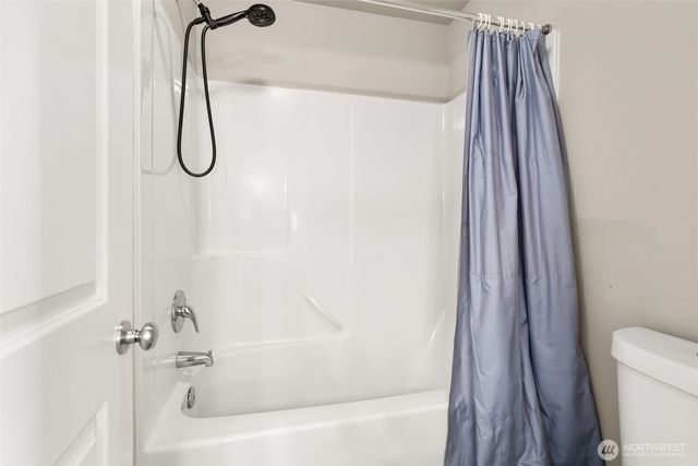 15580 Chad Drive SE, Yelm, WA 98597