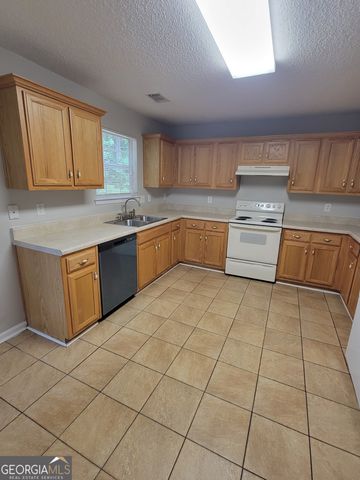 3514 Brookstone Way, Union City, GA 30291
