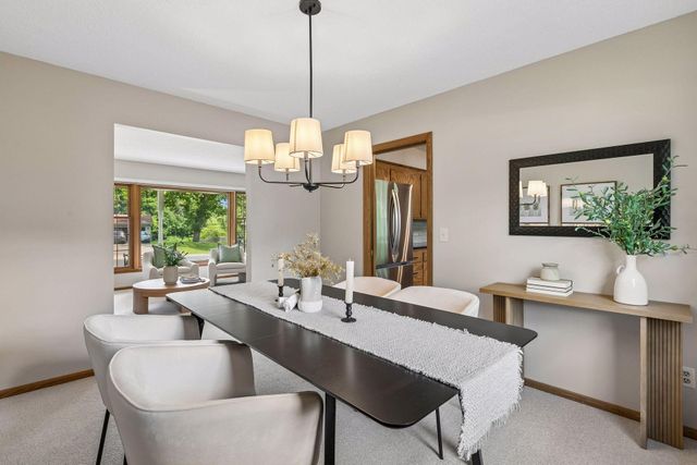 2095 Kelly Drive, Golden Valley, MN 55427