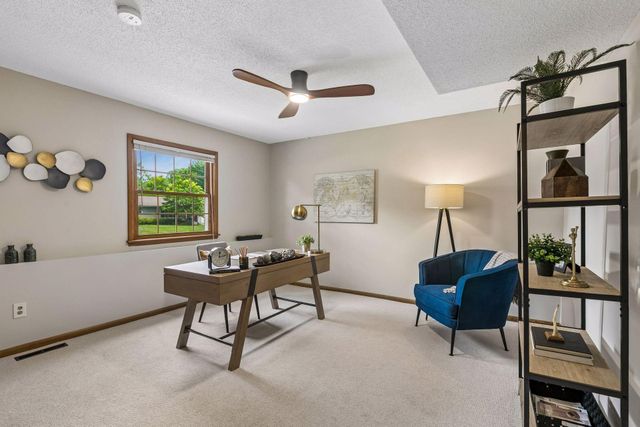 2095 Kelly Drive, Golden Valley, MN 55427