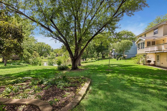 2095 Kelly Drive, Golden Valley, MN 55427