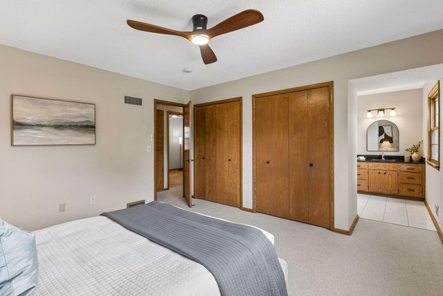 2095 Kelly Drive, Golden Valley, MN 55427
