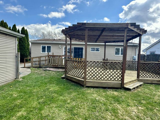 31700 Lafler, Rockwood, MI 48173