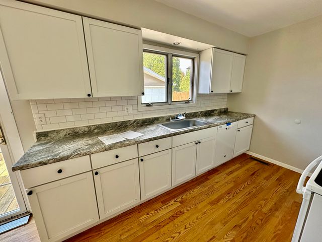 31700 Lafler, Rockwood, MI 48173