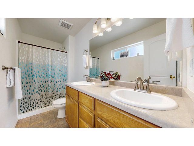 1613 104th Ave, Greeley, CO 80634
