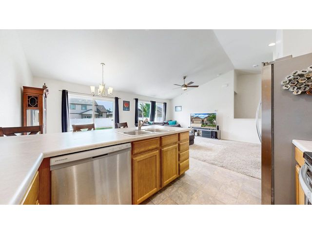 1613 104th Ave, Greeley, CO 80634