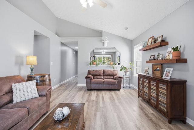 268 Ferndale Pass, Lexington, KY 40511