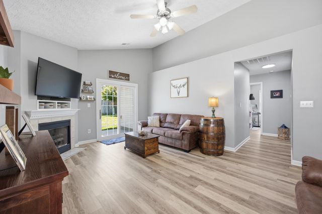 268 Ferndale Pass, Lexington, KY 40511