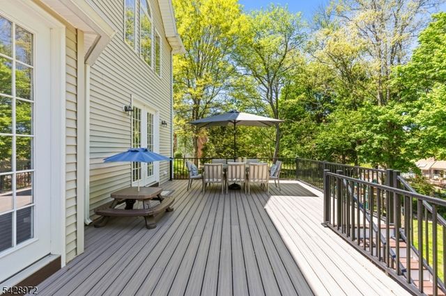 2 Manor Dr, Sparta Twp., NJ 07871