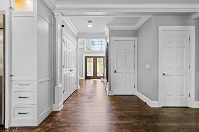 2 Manor Dr, Sparta Twp., NJ 07871