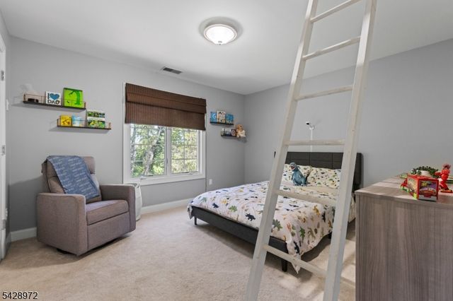 2 Manor Dr, Sparta Twp., NJ 07871