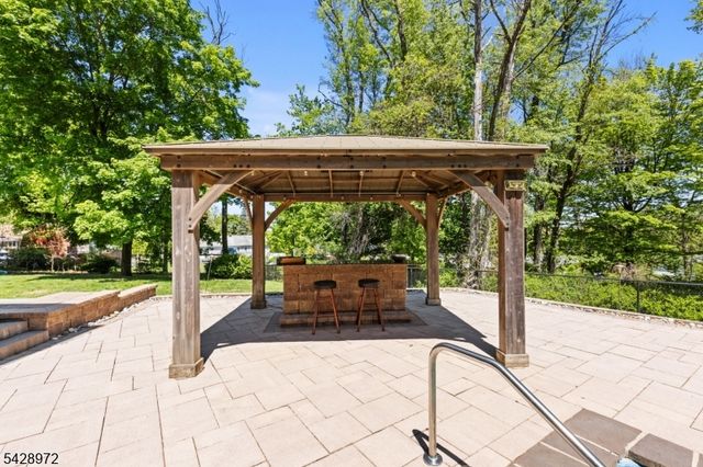 2 Manor Dr, Sparta Twp., NJ 07871