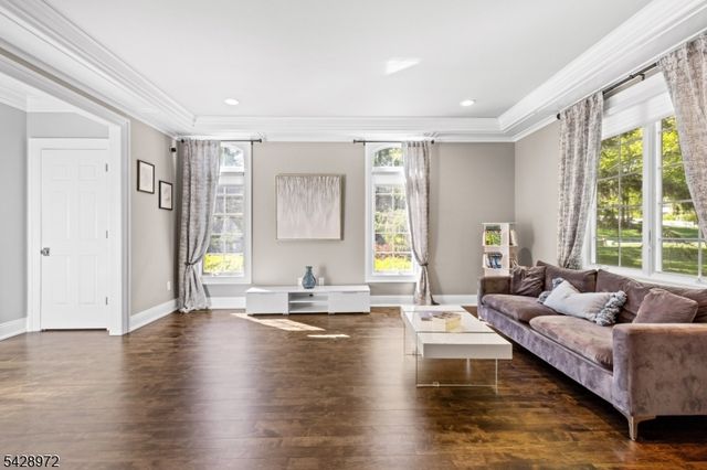2 Manor Dr, Sparta Twp., NJ 07871