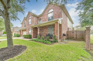 2327 Golden Mews Lane, Katy, TX 77494