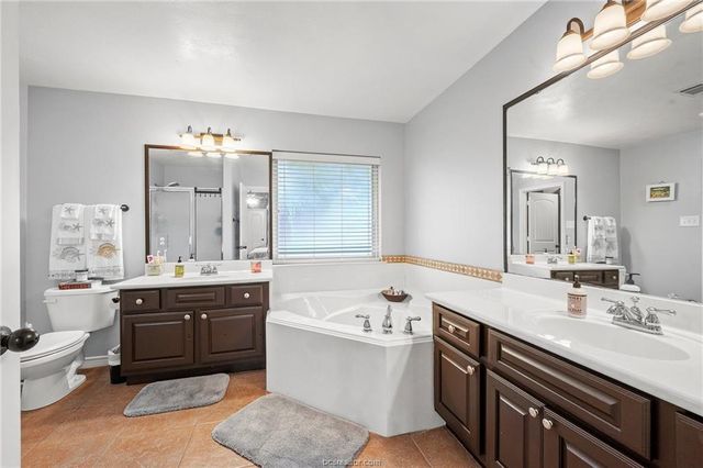 912 Emerald Dove Avenue, College Station, TX 77845