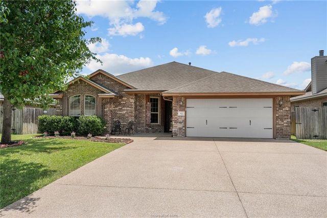 912 Emerald Dove Avenue, College Station, TX 77845
