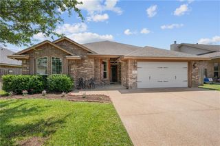 912 Emerald Dove Avenue, College Station, TX 77845