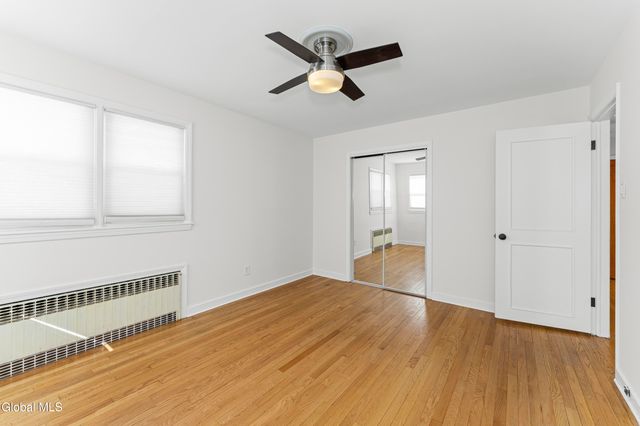 52 Lawnridge Avenue, Albany, NY 12208