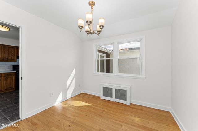 52 Lawnridge Avenue, Albany, NY 12208