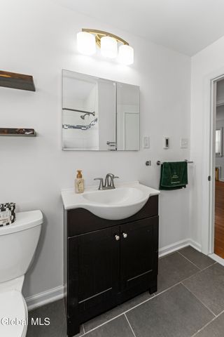 52 Lawnridge Avenue, Albany, NY 12208