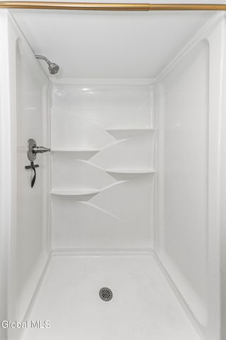 52 Lawnridge Avenue, Albany, NY 12208