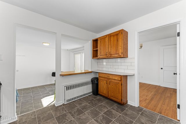 52 Lawnridge Avenue, Albany, NY 12208