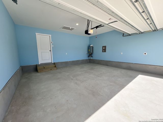 3726 Glade Crk, San Antonio, TX 78245