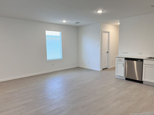 3726 Glade Crk, San Antonio, TX 78245